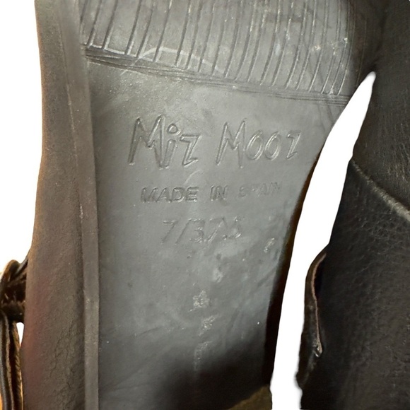 EUC Miz Mooz high heels, mary jane, black, size 7 - Picture 8 of 11